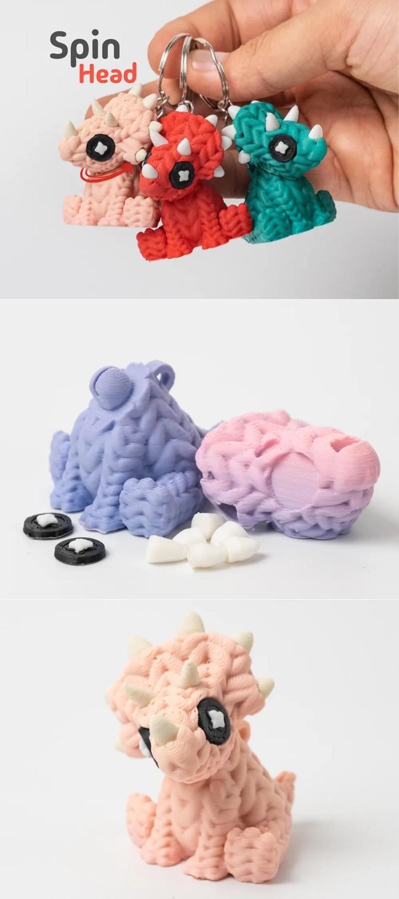 可拆解标题：Mini Knitted Triceratops – Articulated & Keychain – 3D Print Model STL  
提取信息：  
- 作品名称：Triceratops（三觭兽）  
- 角色名称：Triceratops（三觭兽）  
- 类型：3D打印模型（可拼接、钥匙扣）

中文标题拟定：  
三觭兽3D打印可拆卸钥匙扣模型|Mini Knitted Triceratops – Articulated & Keychain – 3D Print Model STL