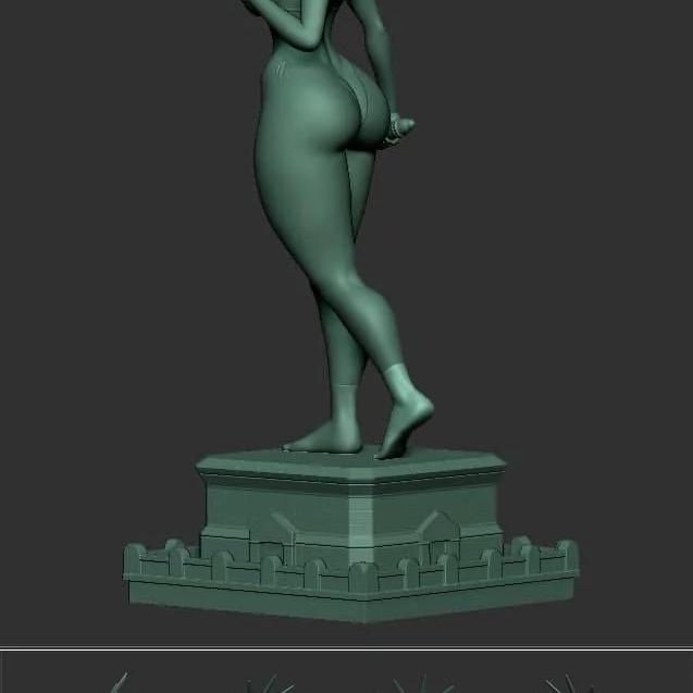 自由女神像3D打印模型|Sexy Statue Of Liberty – pose1