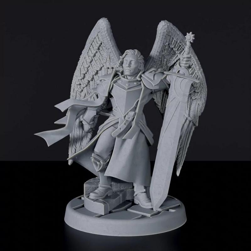 星空男性圣骑士 - 3D打印模型|Celestial Male Paladin A – 3D Print Model