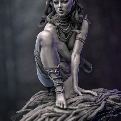美杜莎猎杀——3D打印模型|Medusa Hunts – 3D Print Model STL